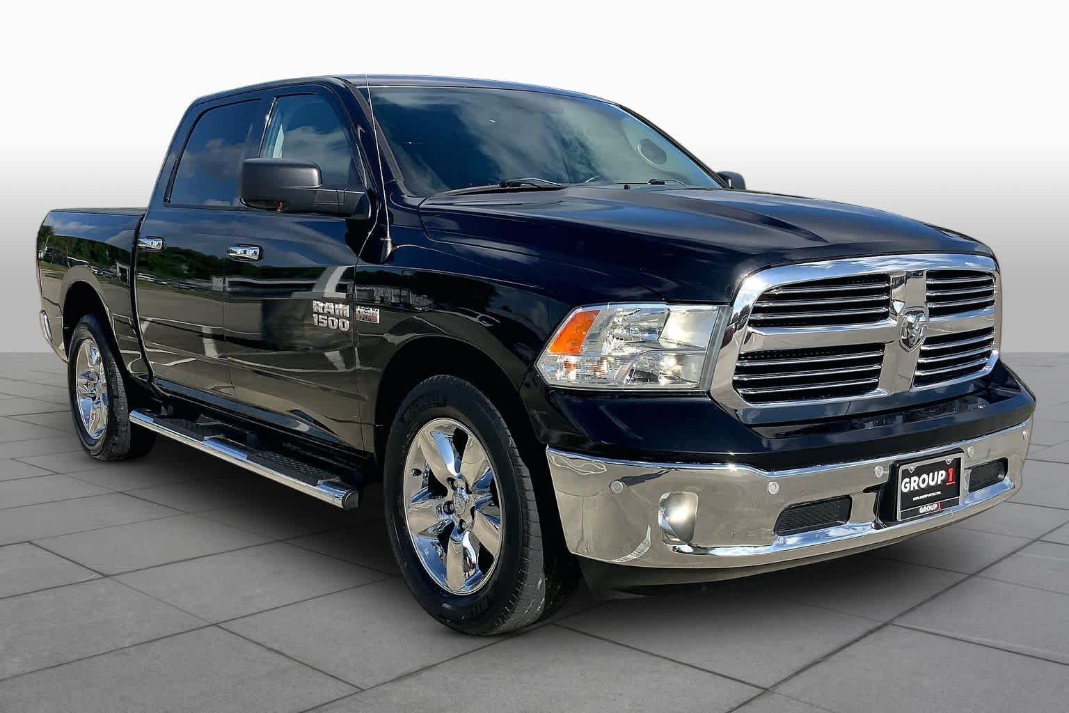 Used 2018 Brilliant Black Crystal Pearlcoat Ram Lone Star image 3