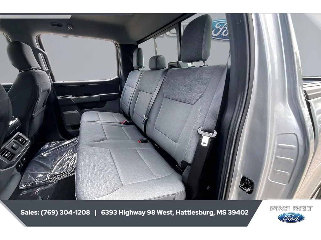 2025 Ford F-150 XLT - Photo 20