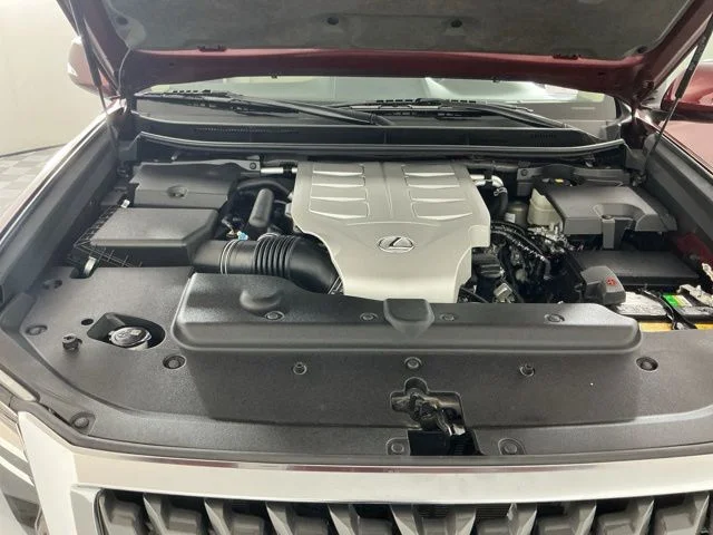 Used 2020  Lexus 460 image 33