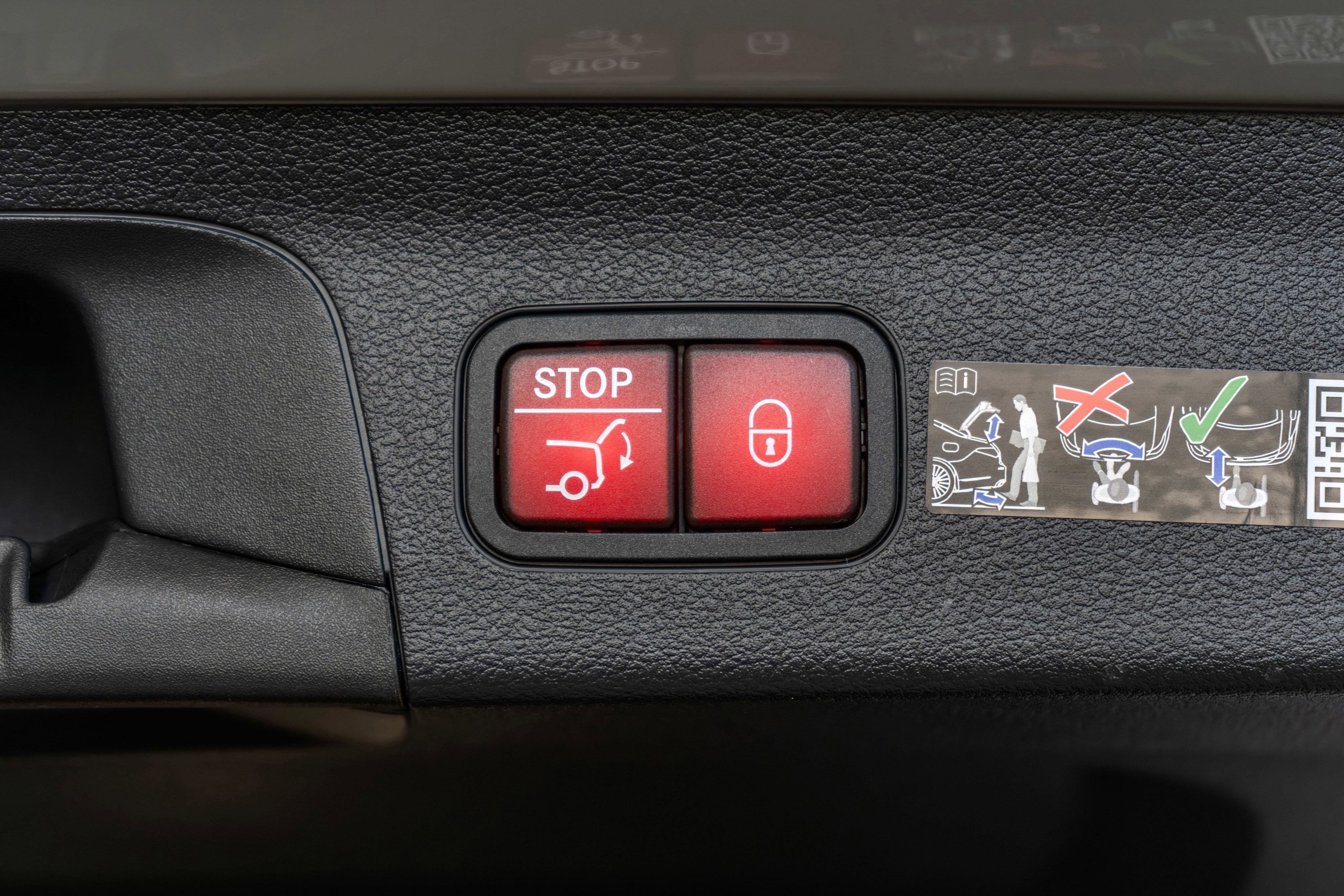 New 2026 MANUFAKTUR Alpine Grey Mercedes-Benz GLS 450 image 35