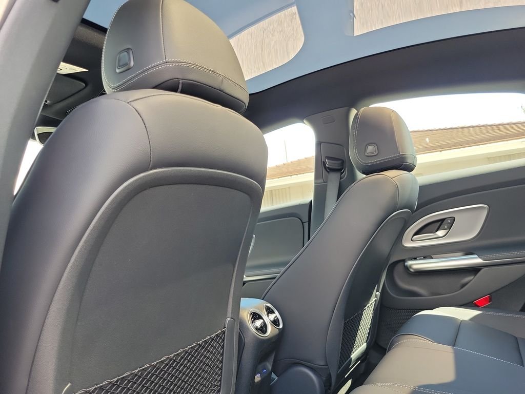 New 2027 Polar White Mercedes-Benz CLA 220 image 11