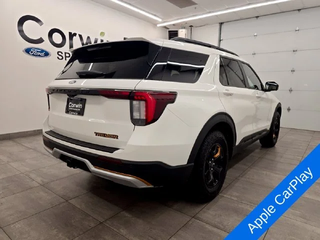 New 2027 Star White Metallic Tri-Coat Ford Tremor® image 5