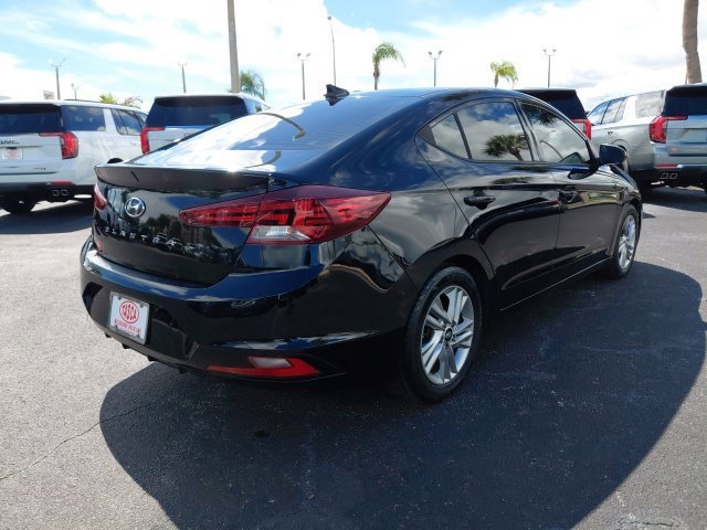 Used 2020 Phantom Black Hyundai Value Edition image 4