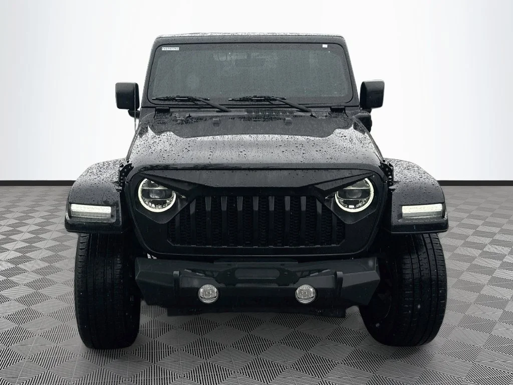 Used 2022 Black Jeep Unlimited Sahara 4xe image 2