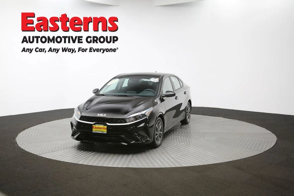 Used 2022 Black Kia LXS image 51