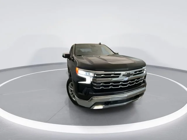 Used 2024 Gray Chevrolet LTZ image 9