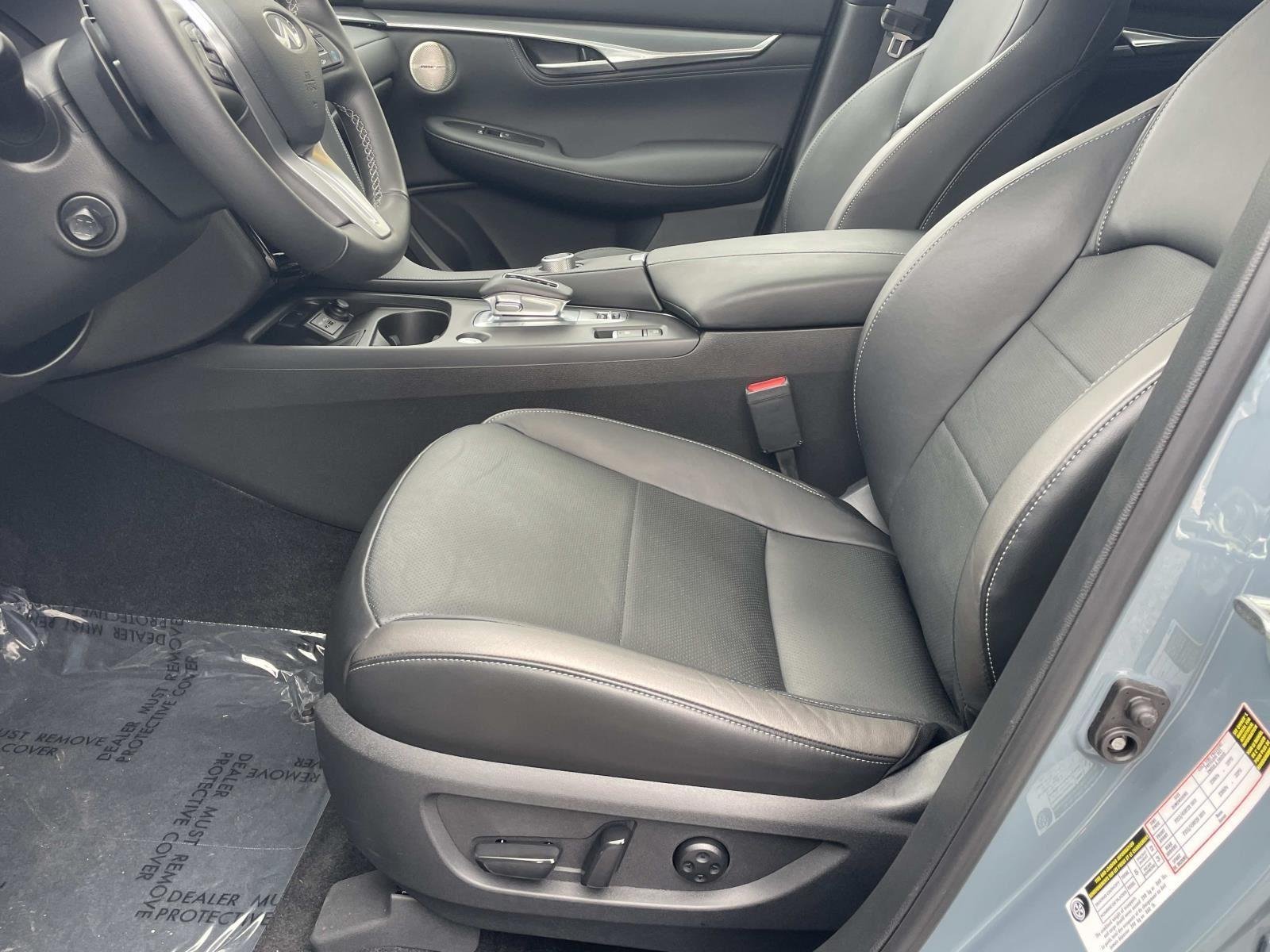 2025 INFINITI QX55 Essential - Photo 15