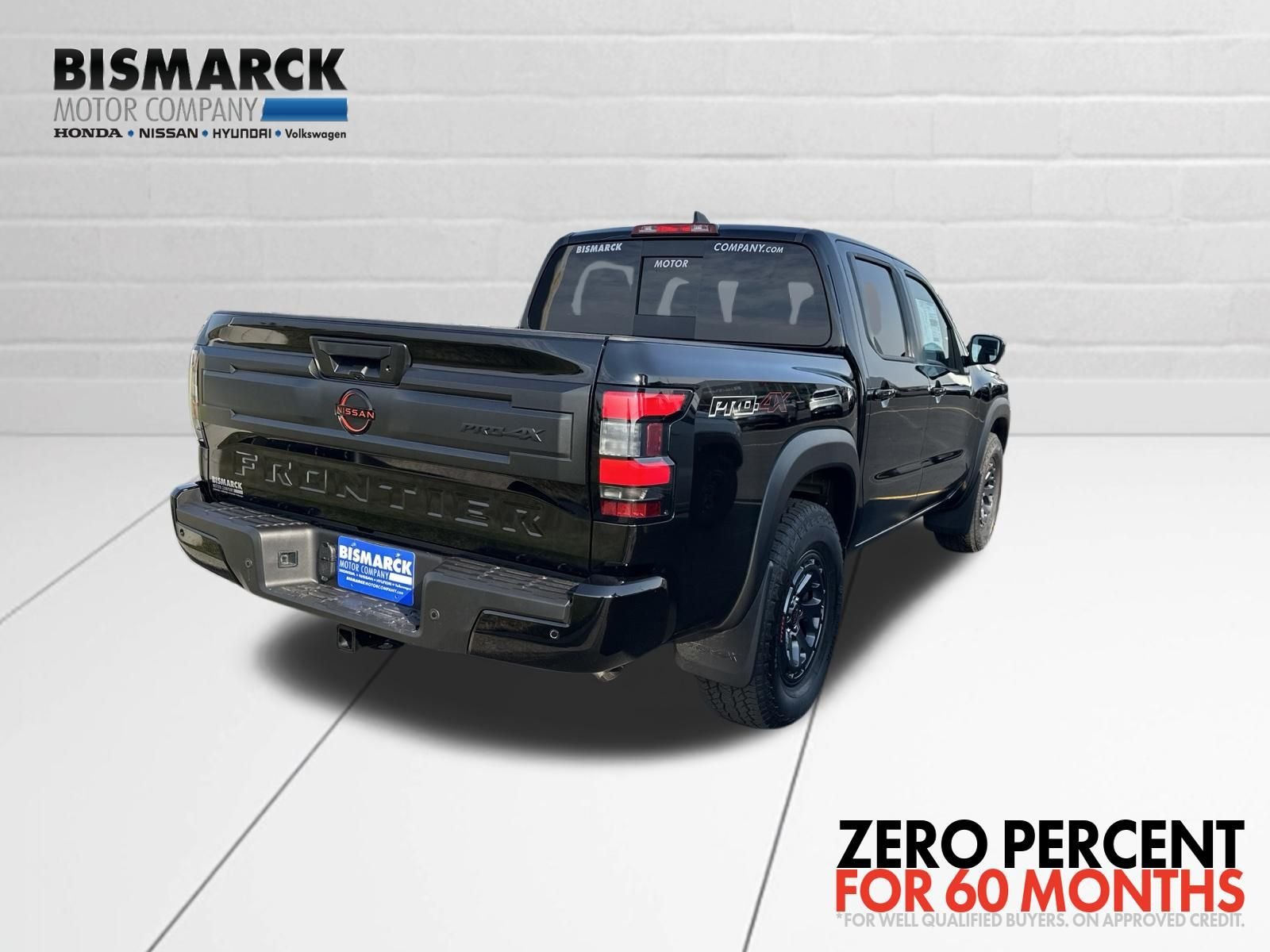 New 2026 Black Nissan PRO-4X image 3