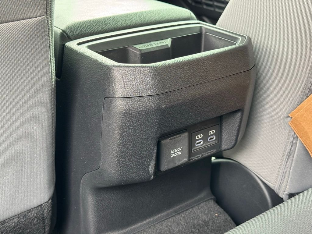 2025 Toyota Tacoma TRD Off Road - Photo 11