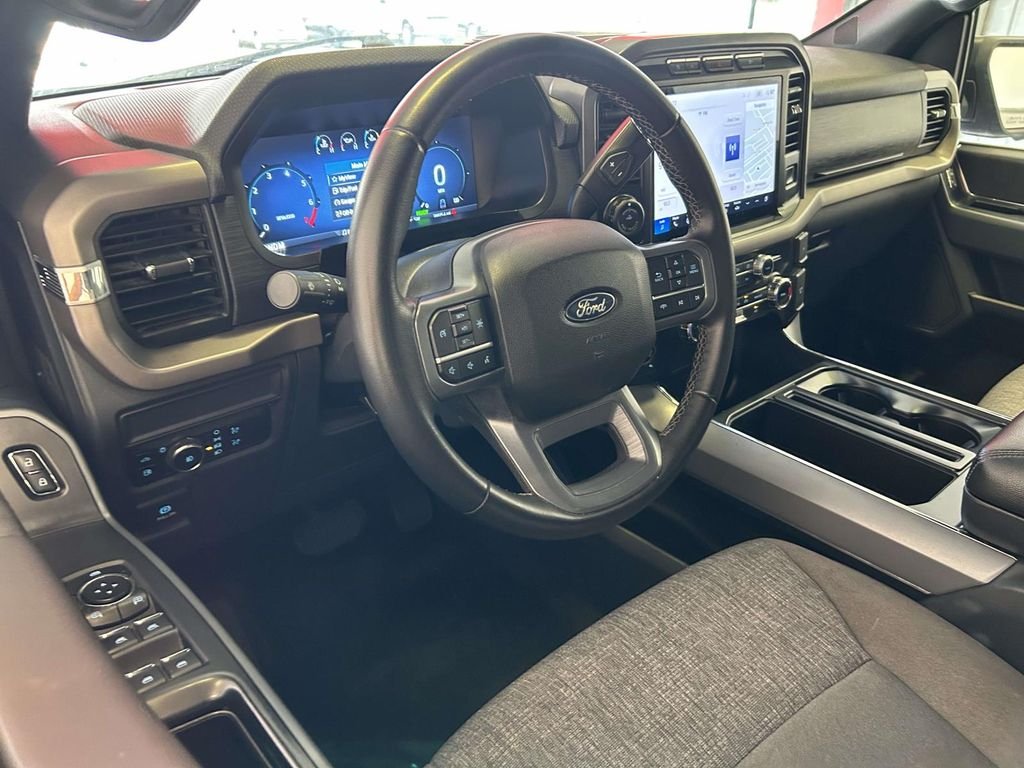 Used 2024 Black Ford XLT image 14