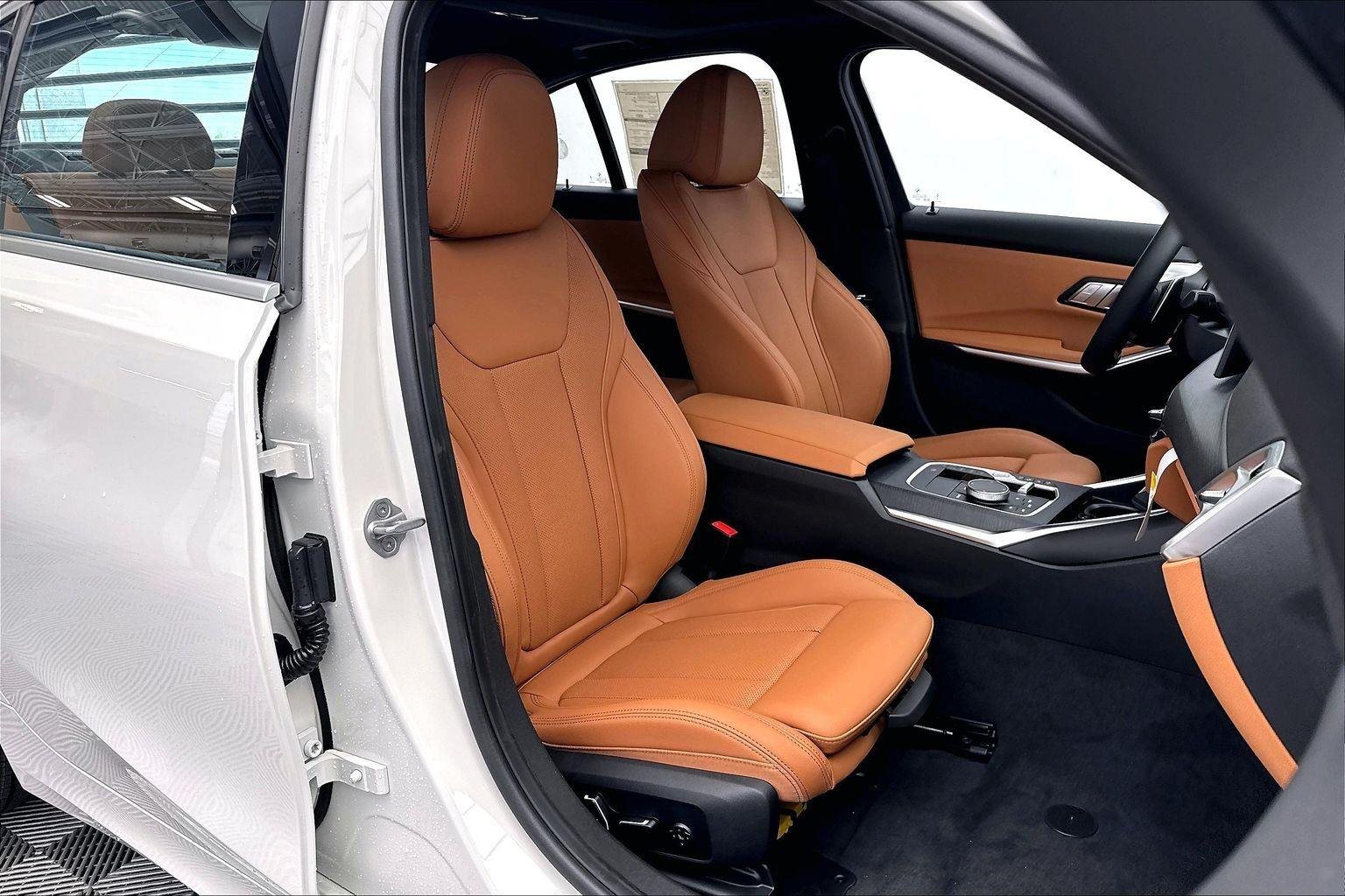 New 2026 Alpine White BMW 330i xDrive image 36