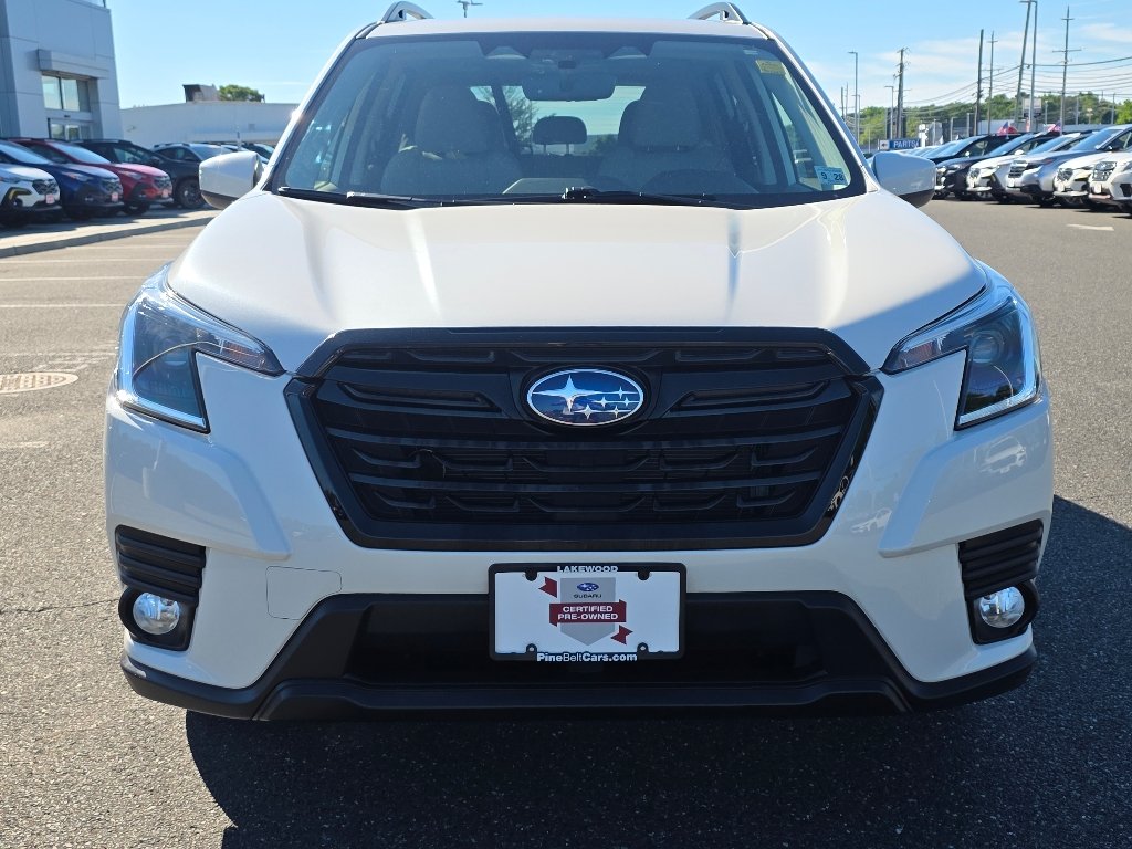 Used 2023 White Subaru Premium image 10