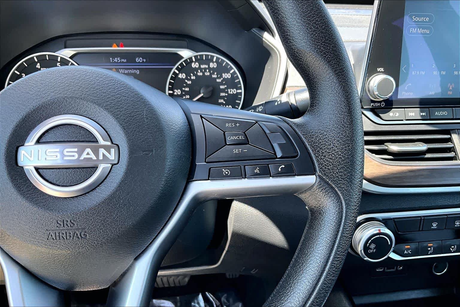 2024 Nissan Altima SV - Photo 24