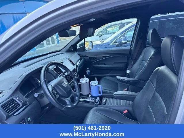 Used 2021 Silver Honda Touring image 5