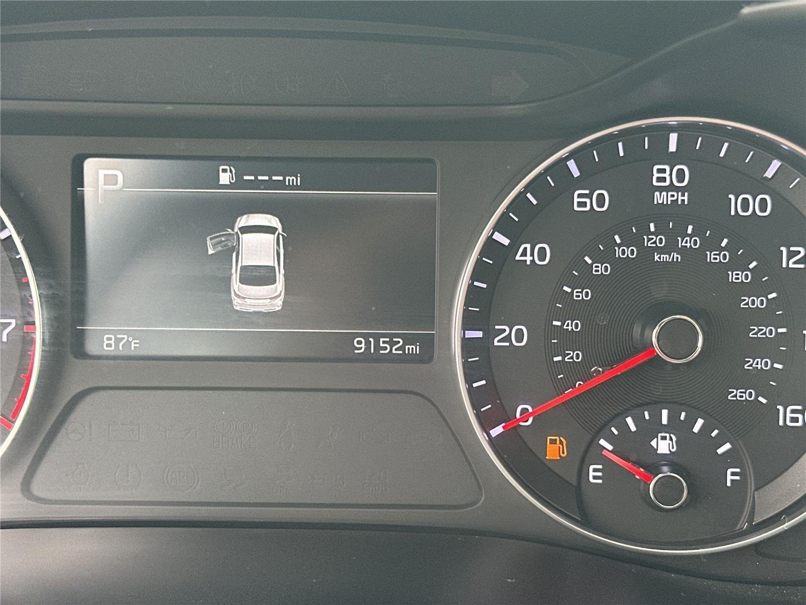 Certified Used 2024 Sporty Blue Kia GT-Line image 13