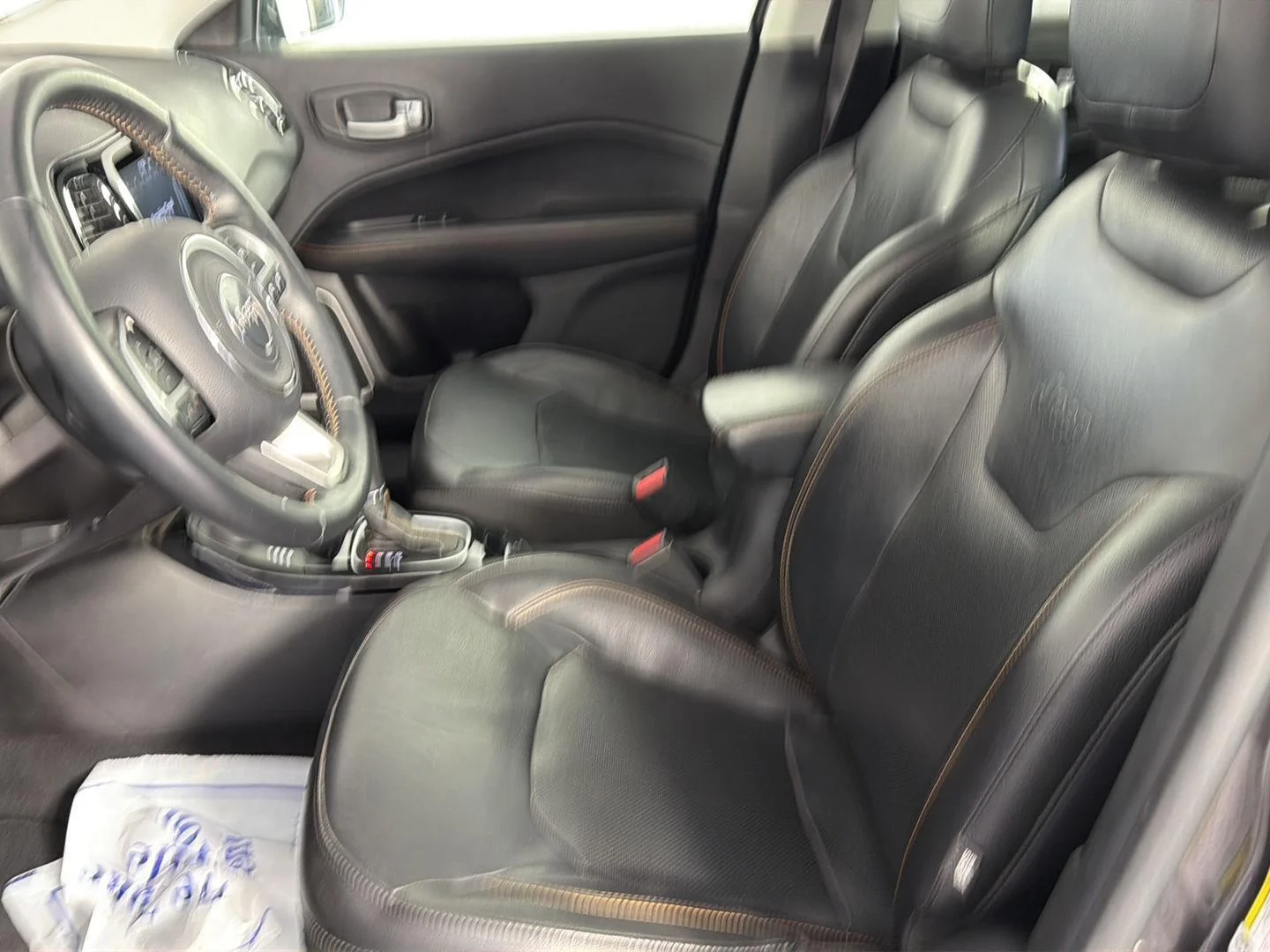 Used 2019 Granite Crystal Metallic Clearcoat Jeep Limited image 24