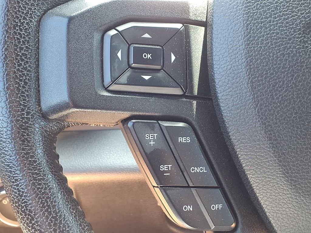 Used 2015 Black Ford XLT image 20