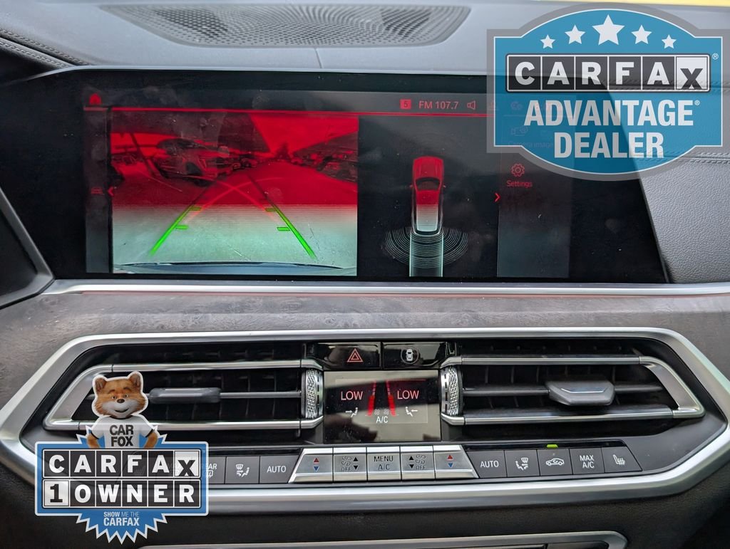 Used 2019 Black BMW xDrive40i image 9