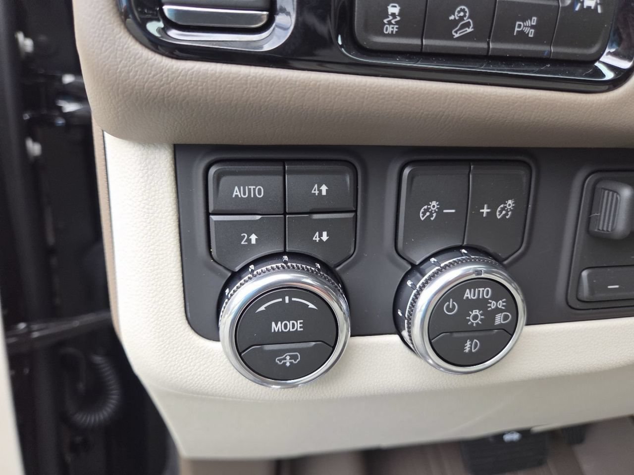 New 2026 Onyx Black GMC Denali image 8