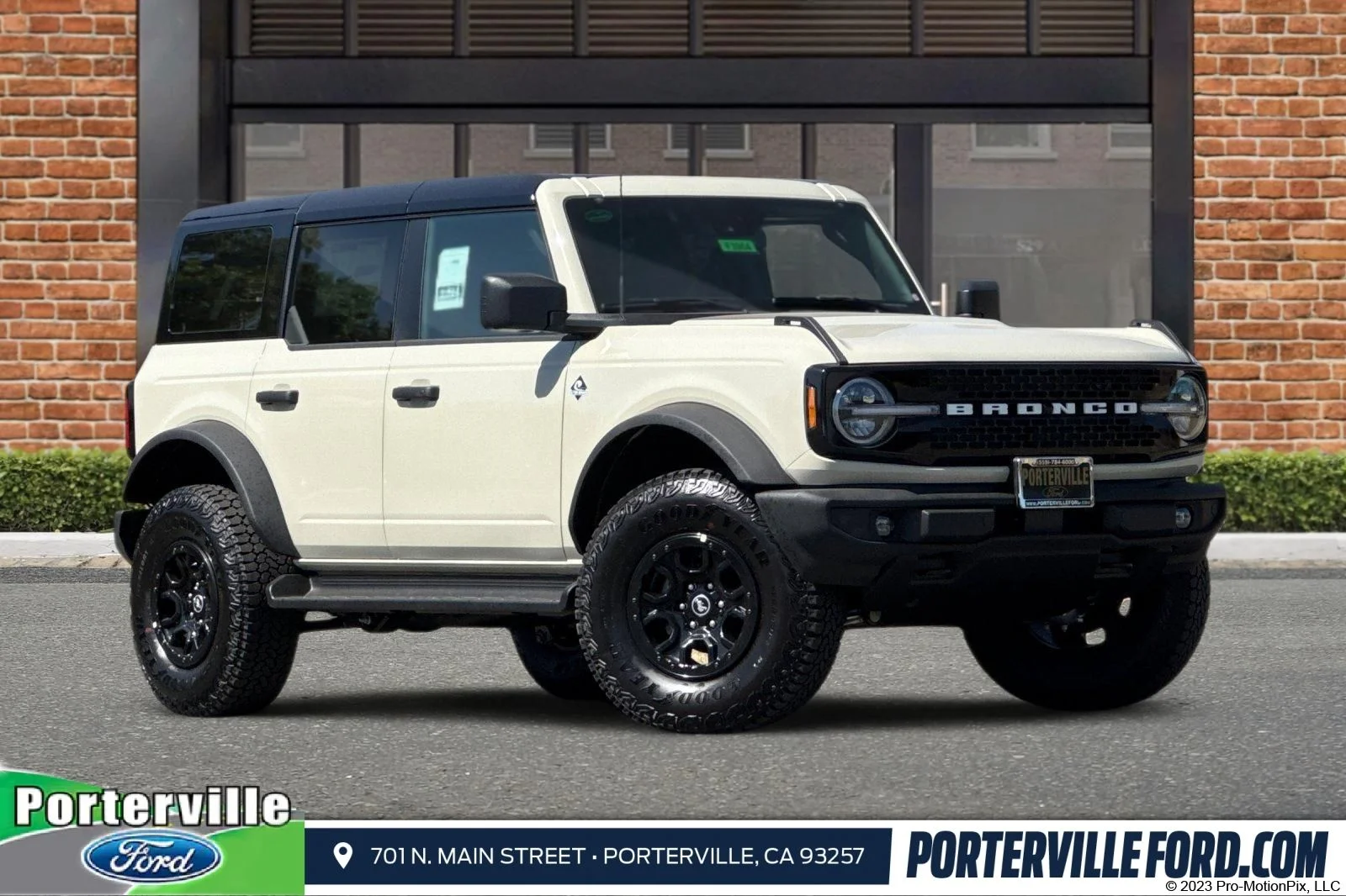 New 2026 Desert Sand Ford Outer Banks® image 1