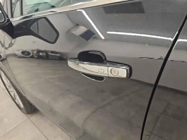Used 2019 Ebony Twilight Metallic Buick Preferred image 18