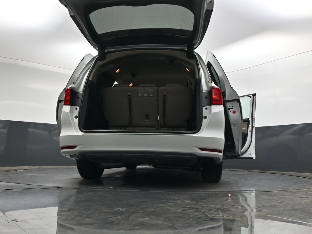 Used 2022  Honda EX image 44