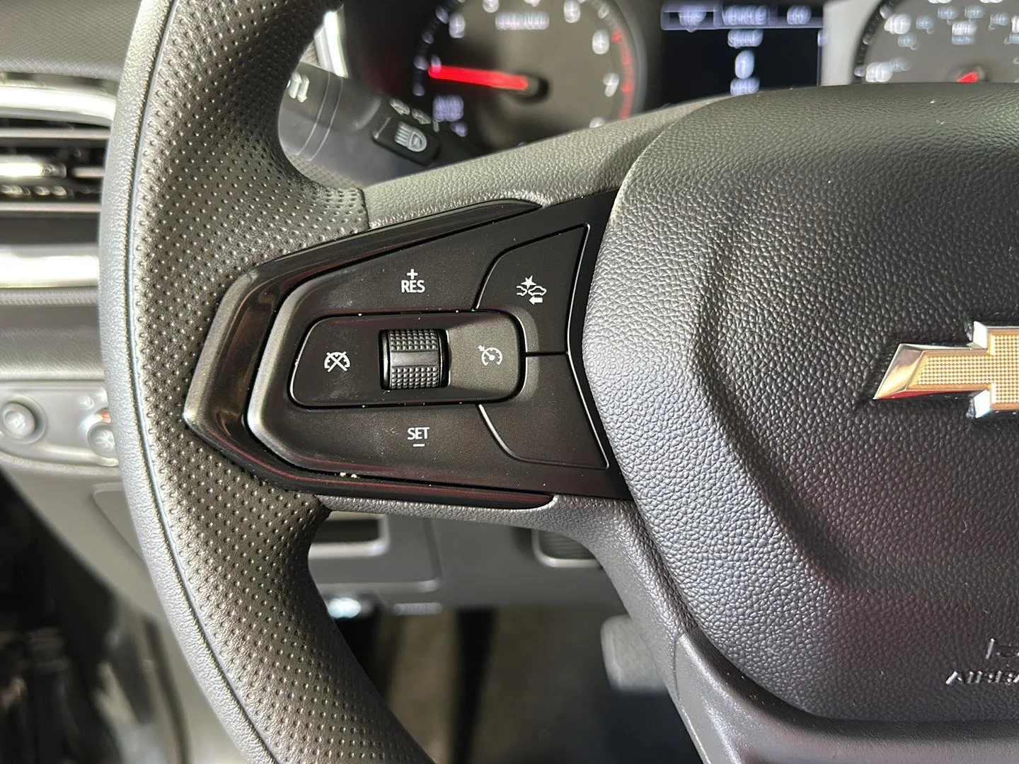Used 2023 Mosaic Black Metallic Chevrolet LT image 12
