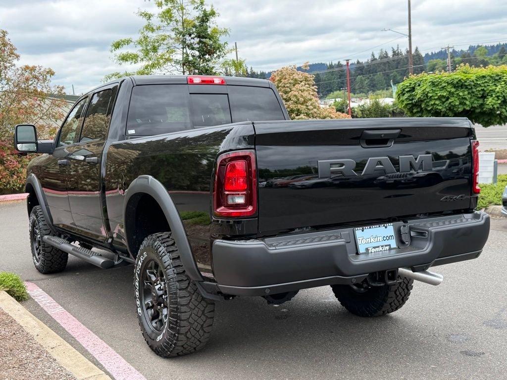New 2026 Diamond Black Crystal Pearl-Coat Exterior Paint RAM Tradesman image 5