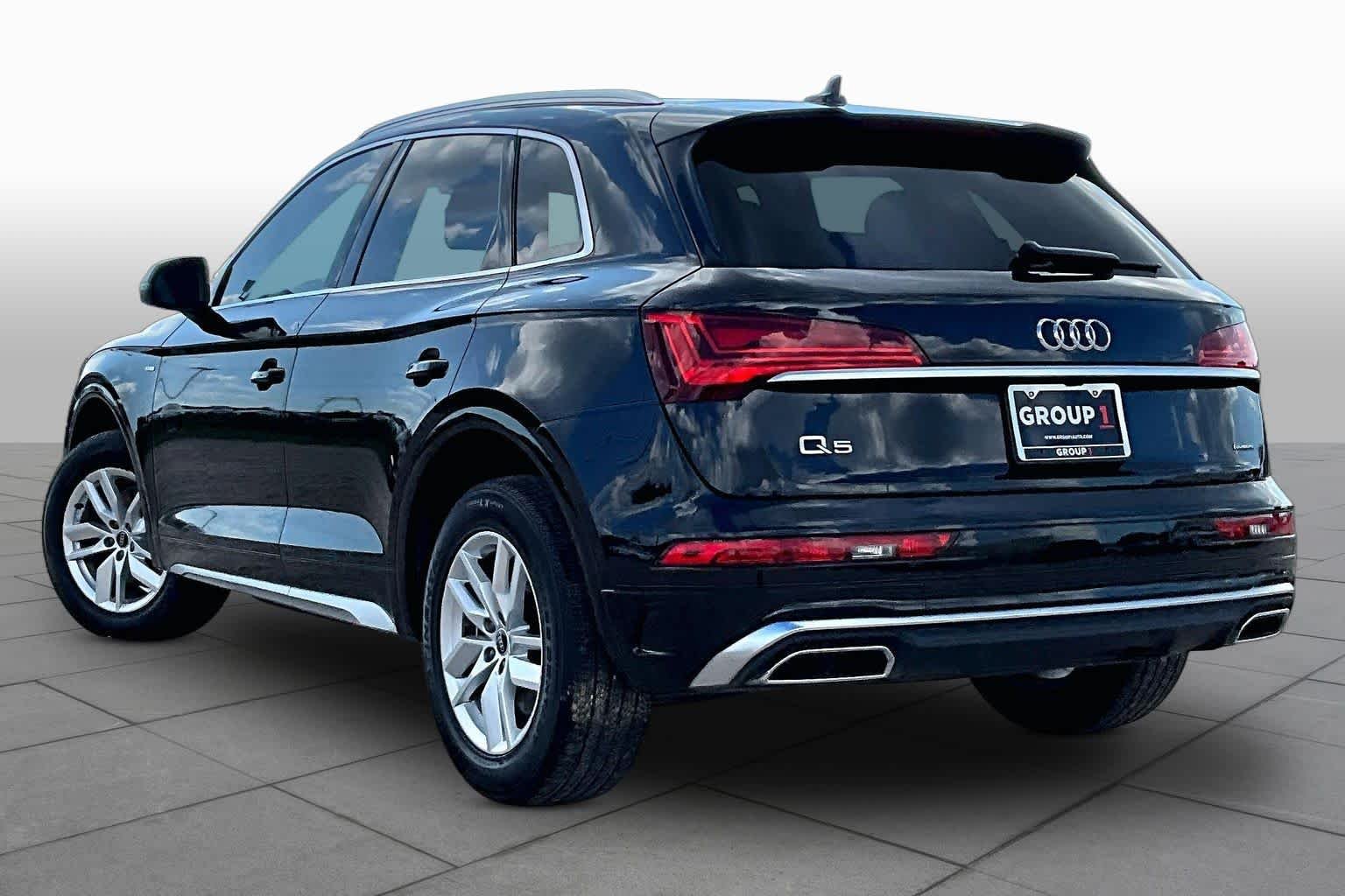 Used 2023 Mythos Black Metallic Audi S line Premium image 12