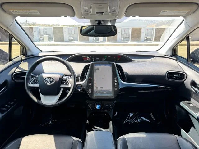 Used 2018 Silver Toyota Four image 13