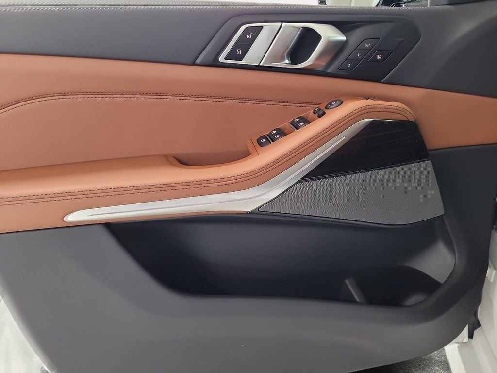 New 2026 Mineral White Metallic BMW M60i image 14