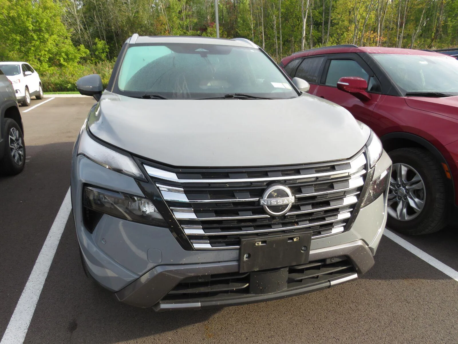 Used 2024 Boulder Gray Pearl Nissan SL image 4