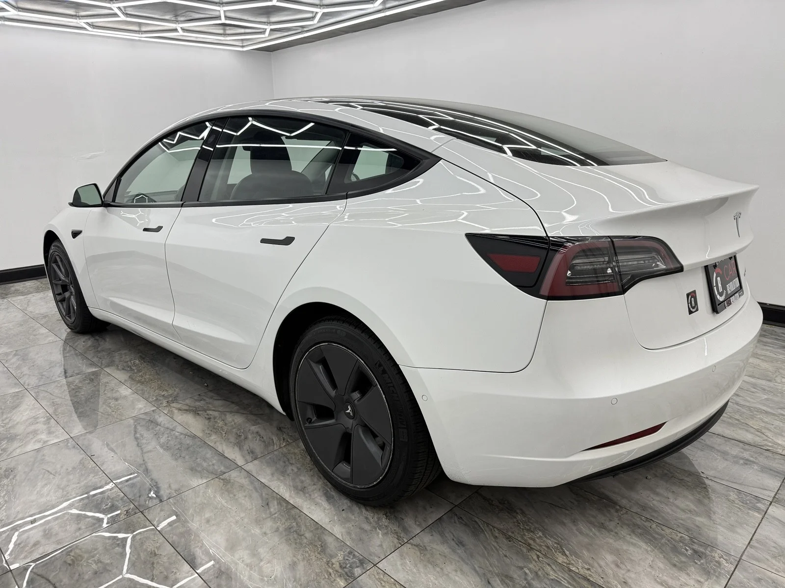 Used 2022 Pearl White Multi-Coat Tesla Long Range image 4