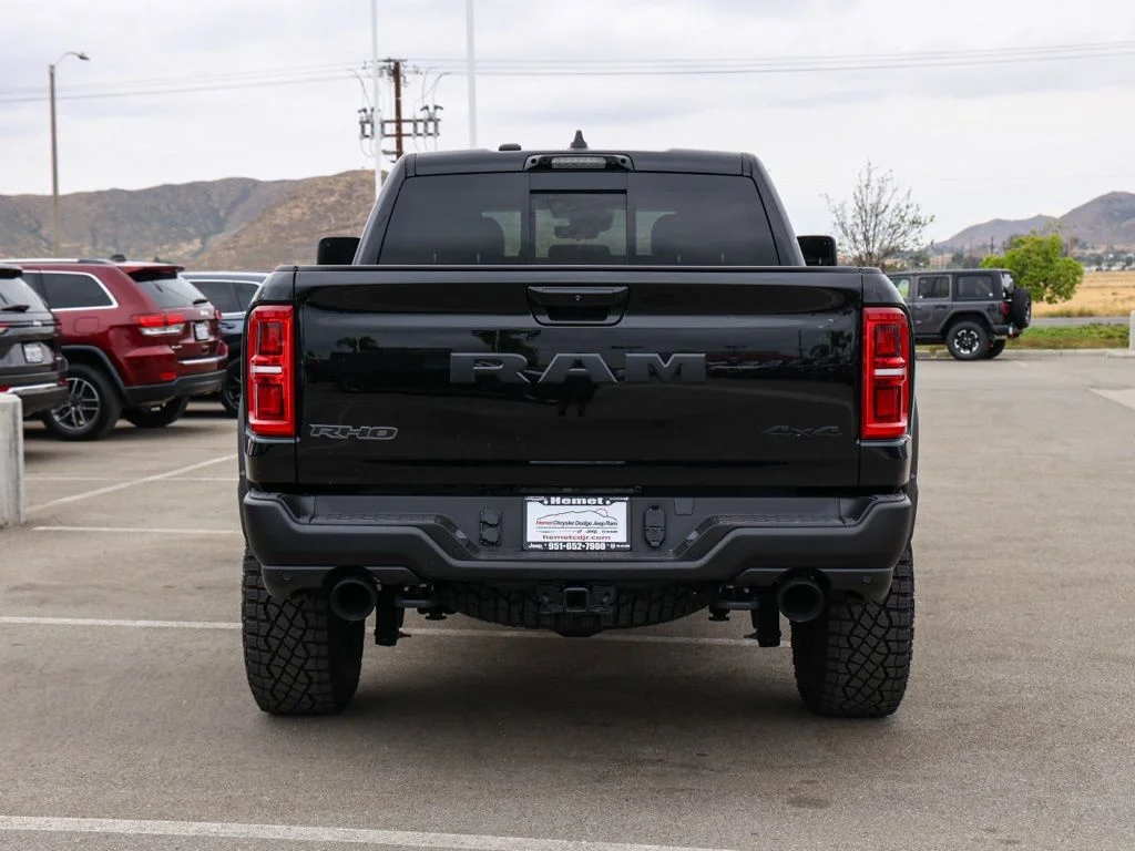 New 2026 Diamond Black Crystal Pearl-Coat Exterior Paint RAM RHO image 4