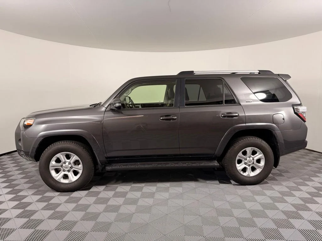 Used 2019 Gray Toyota SR5 Premium image 7