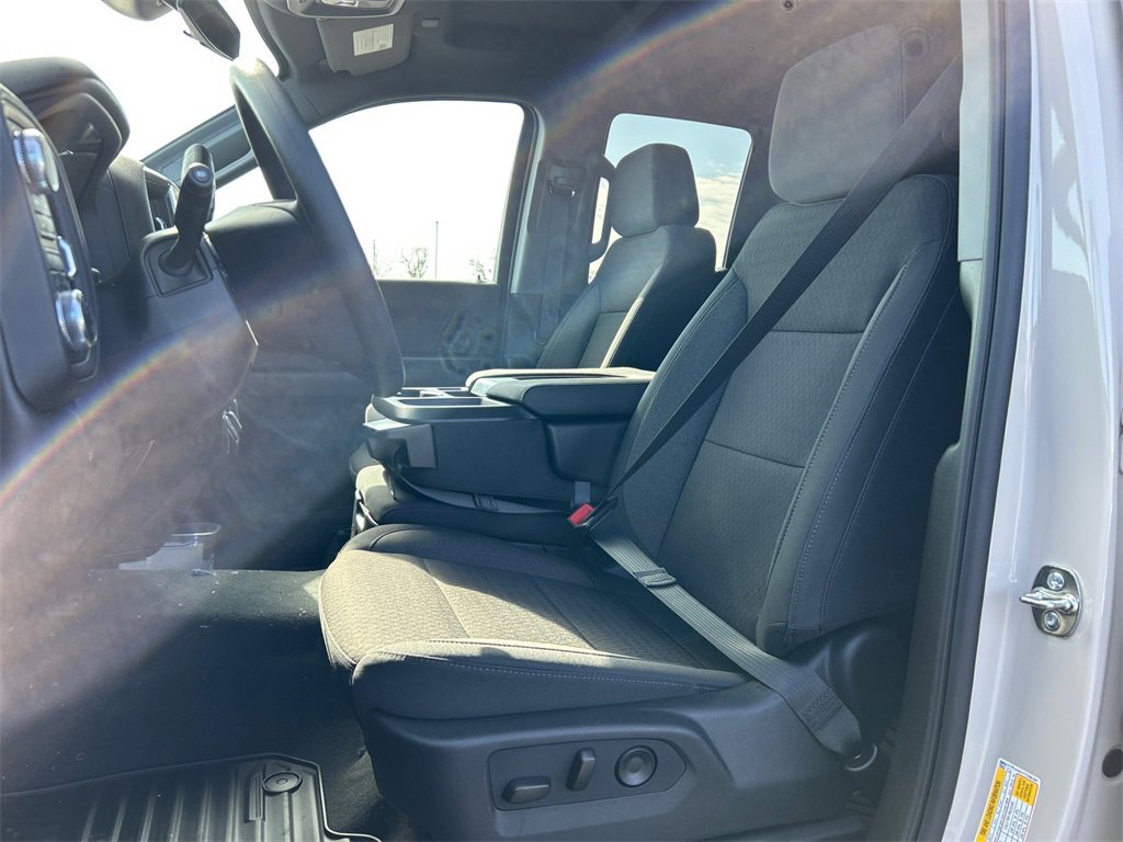 2026 GMC SIERRA - Image 14