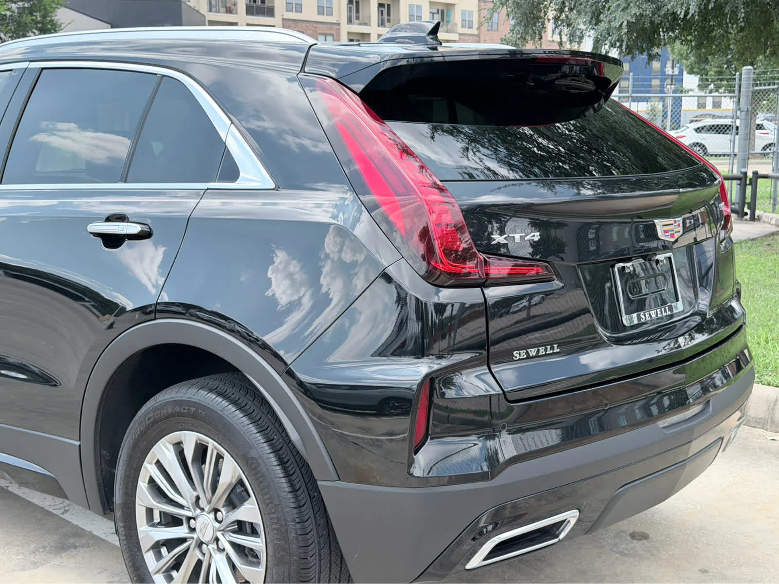 Used 2024 Stellar Black Metallic Cadillac Premium Luxury image 10