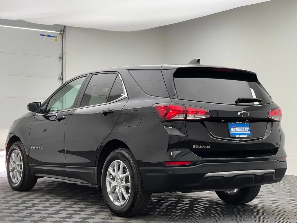 Used 2024 Mosaic Black Metallic Chevrolet LT image 11