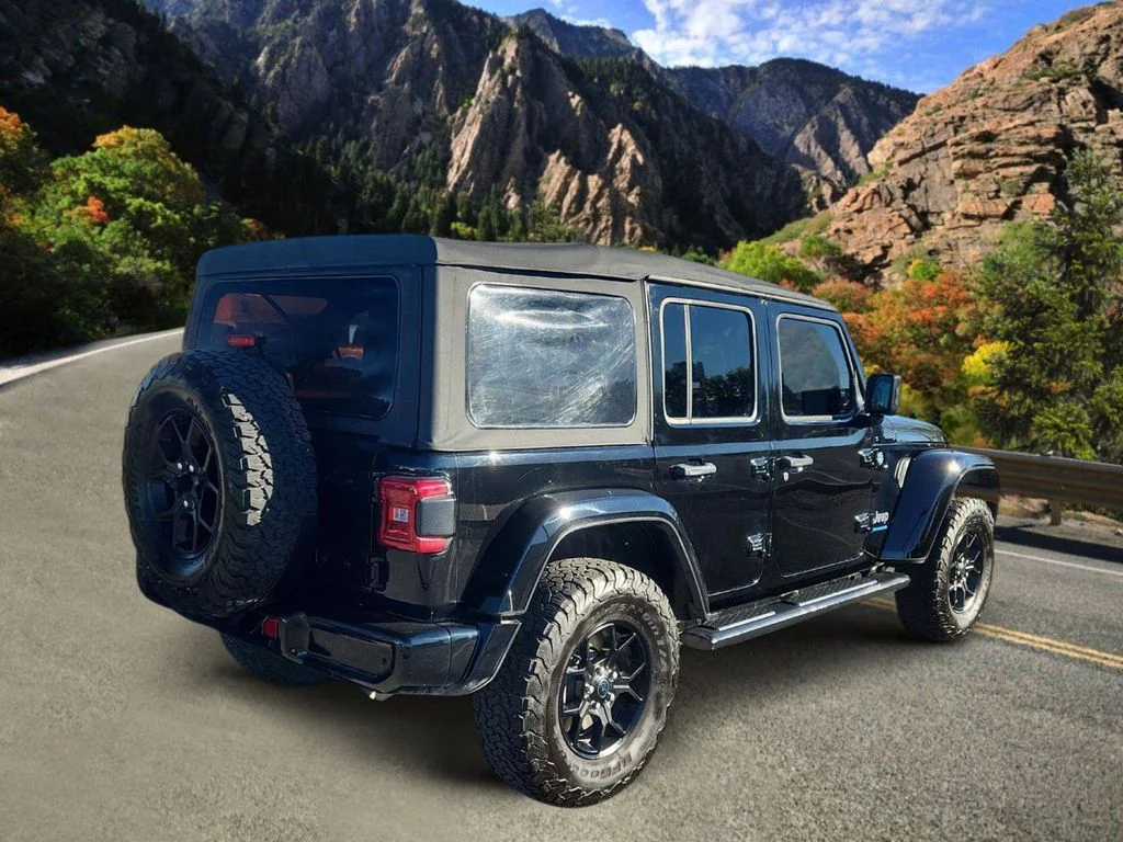 Used 2024 Black Jeep High Altitude 4xe image 3