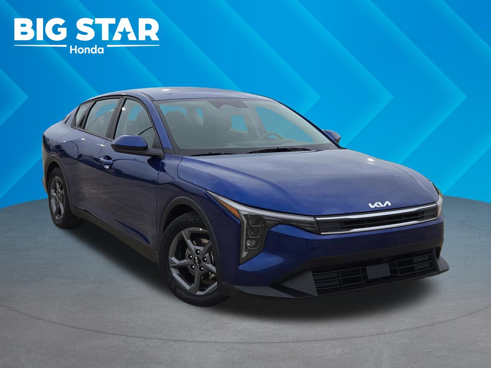 2025 Kia K4 LXS AT's photo