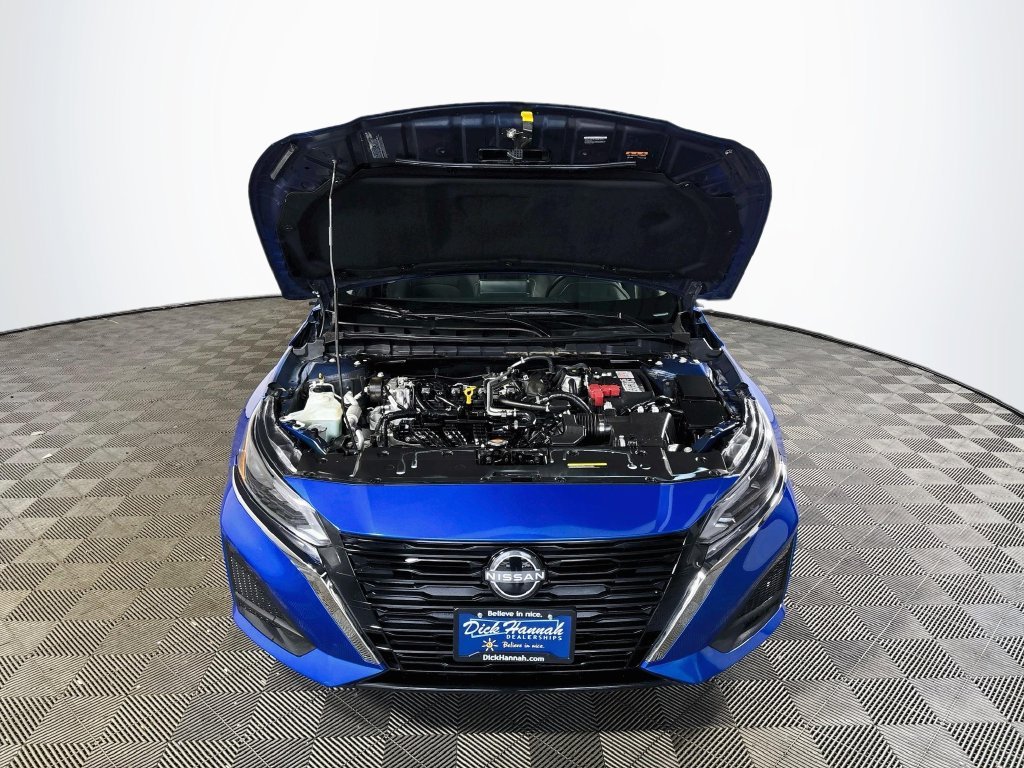 Used 2025 Bluestone Nissan 2.5 SV image 21