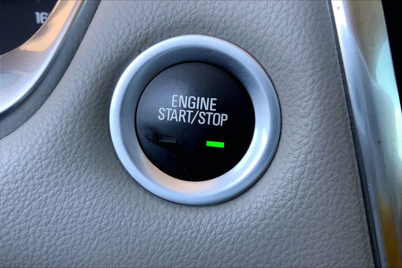 Used 2019 Cajun Red Tintcoat Chevrolet Premier image 31
