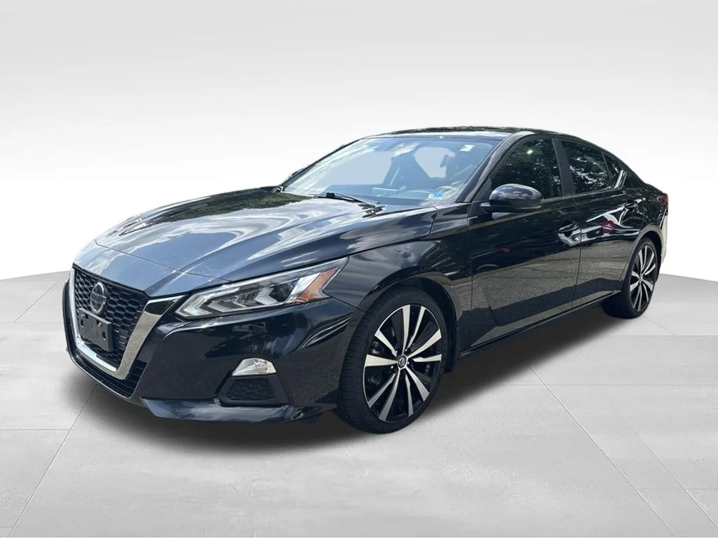 Used 2021 Black Nissan 2.5 SR image 18