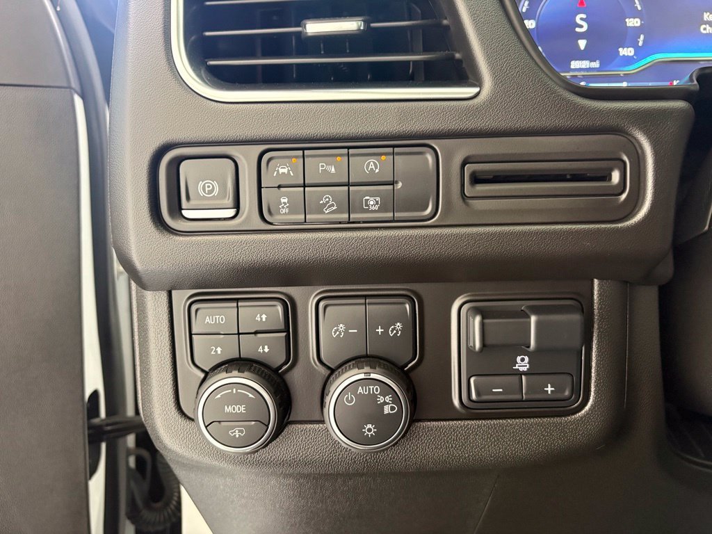Used 2024 Summit White Chevrolet Z71 image 6