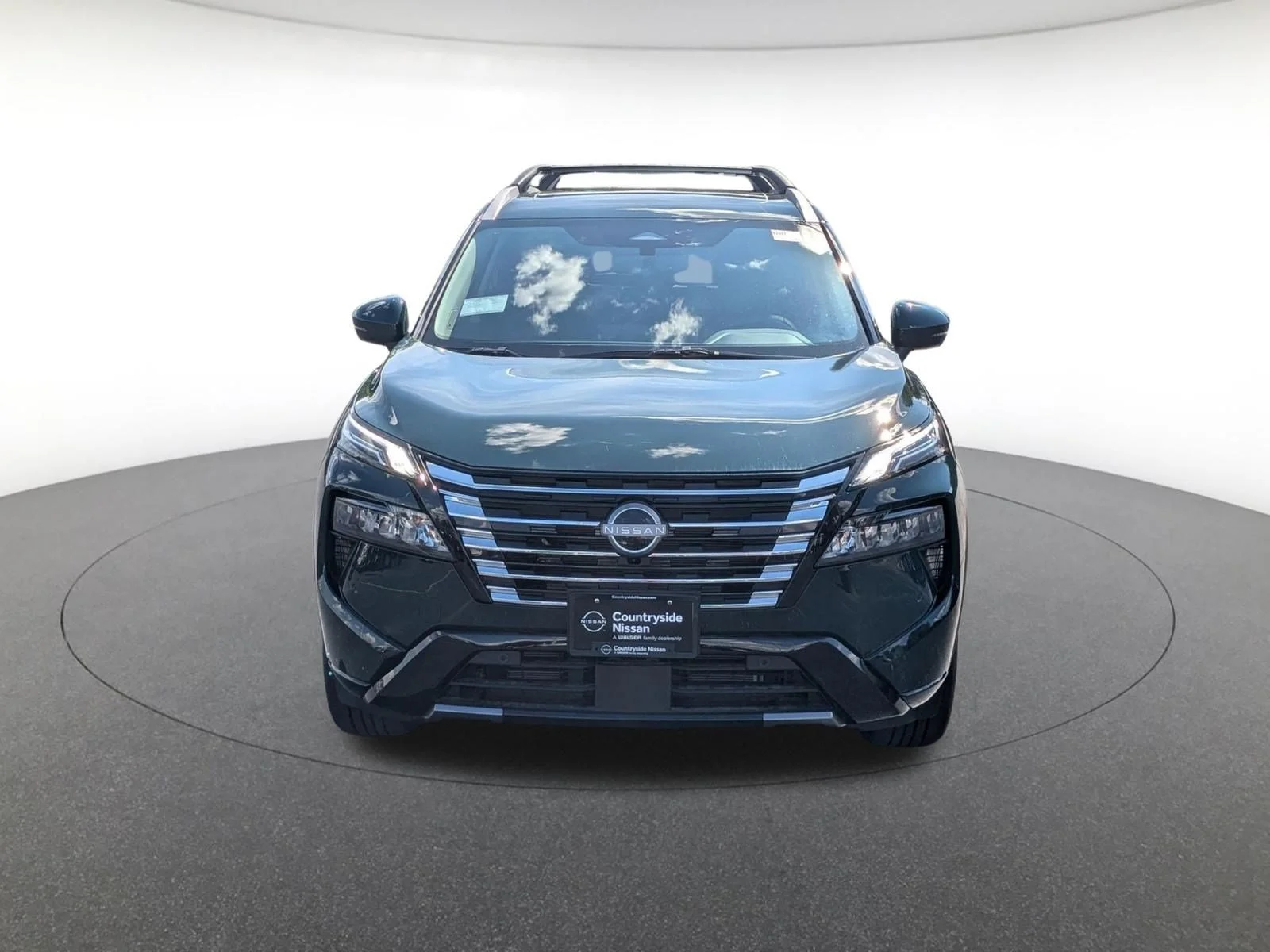 New 2026 Obsidian Green Pearl Nissan Platinum image 2