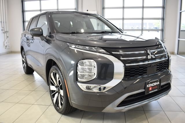 2025 Mitsubishi Outlander