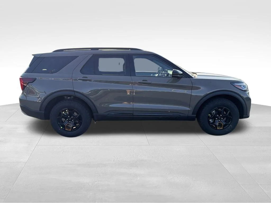 New 2026 Gray Ford Tremor image 14