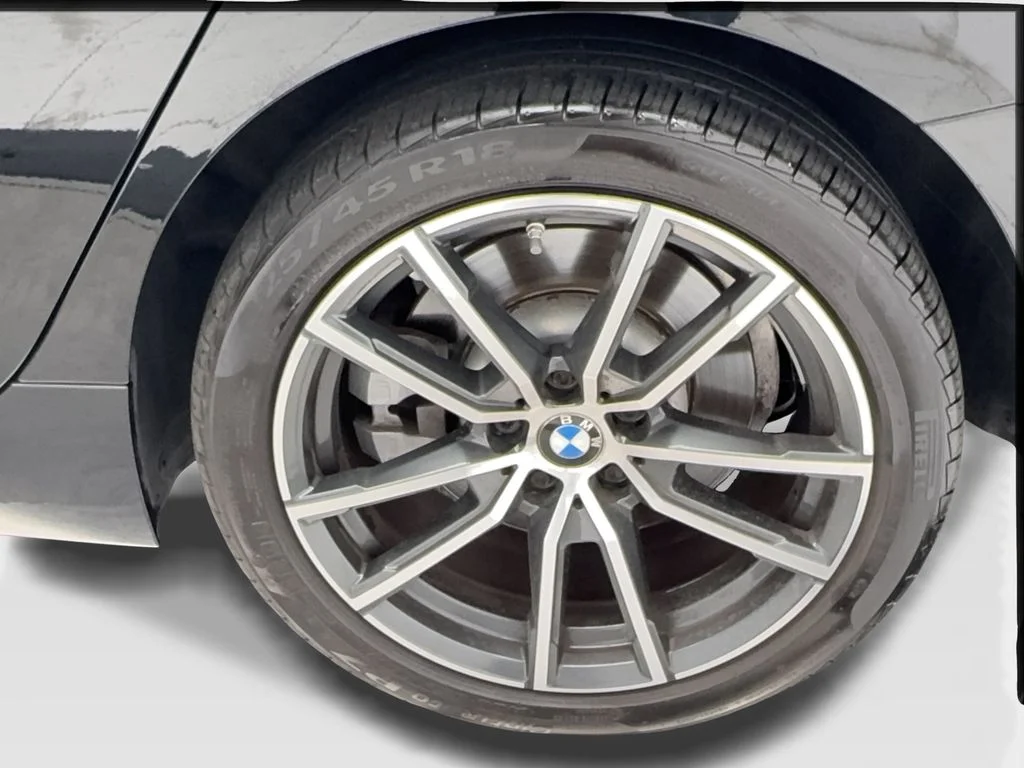 Used 2022 Black BMW 330i image 12