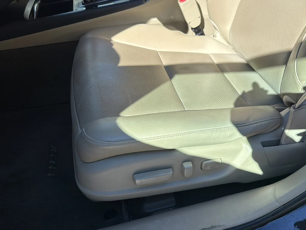 Used 2017  Acura Technology Package image 18