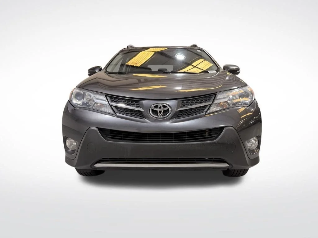 Used 2015 Toyota RAV4 XLE with VIN 2T3WFREV2FW186100 for sale in Roswell, GA